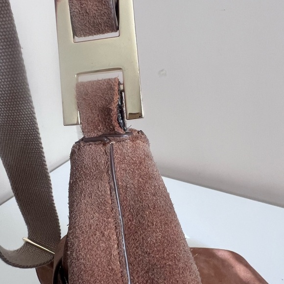 India Hicks Tan Suede Edwina Hobo Bag Purse with Gold-Tone Hardware - Picture 15 of 16